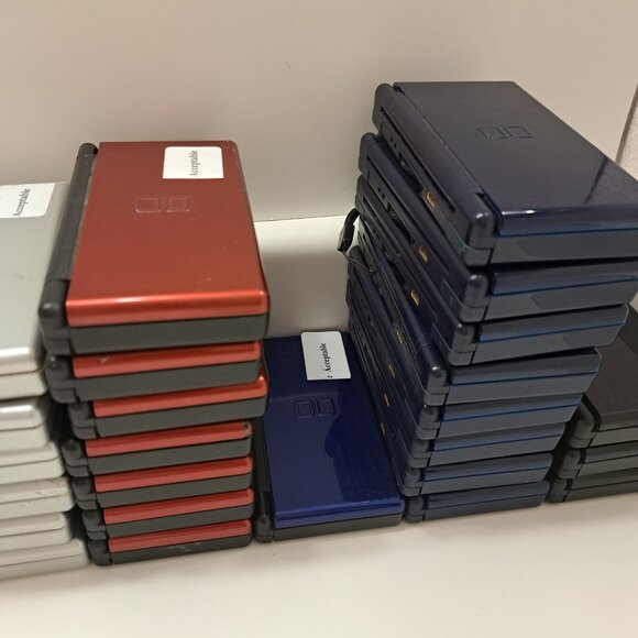 1X Nintendo DS Lite Console – Tested & Working – Includes Stylus + Charger - Picture 7 of 12